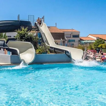 5 Etoiles - Parc Aquatique - Eeibhe *
